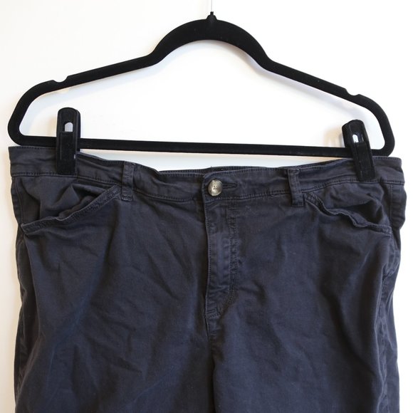 Black Chino Shorts - Picture 3 of 3